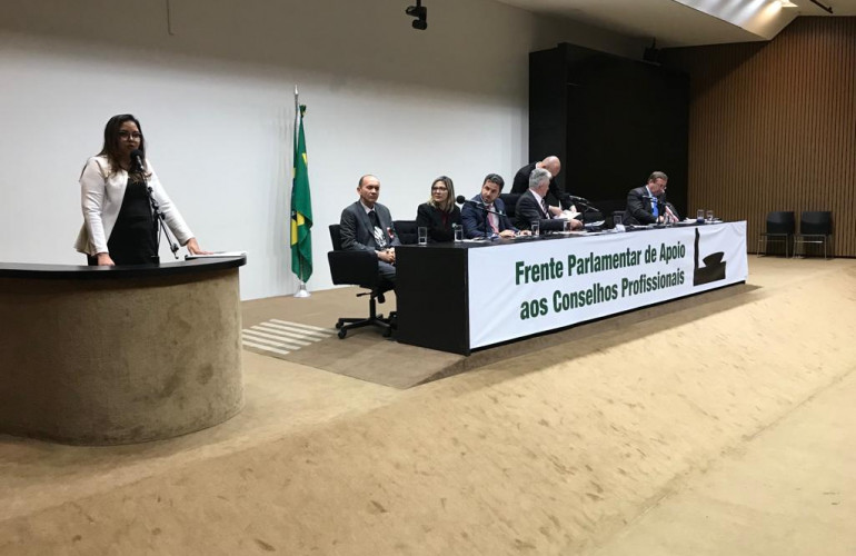 CFN participa de lançamento da Frente Parlamentar de Apoio aos Conselhos Profissionais CFN participa de lançamento da Frente Parlamentar de Apoio aos Conselhos Profissionais