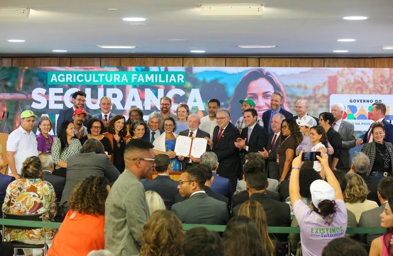 Presidente Lula sanciona Projetos de Lei para fortalecer a agricultura familiar e a segurança alimentar no país