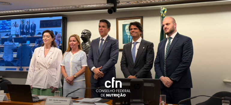 CFN defende rigor na regulação de suplementos em audiência na Câmara CFN defende rigor na regulação de suplementos em audiência na Câmara