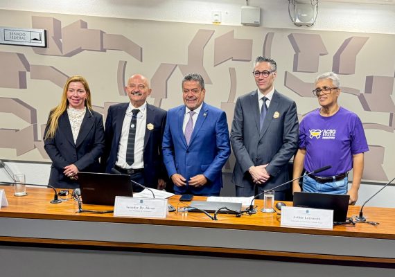 No Senado, CFN defende inclusão plena da terapia nutricional na política nacional de atenção oncológica